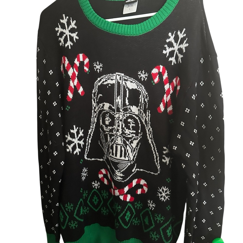 Men’s Ugly Christmas Sweater Star Wars Earth Vader Size Large - Picture 2 of 5
